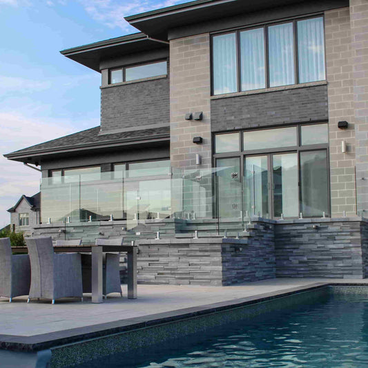 Sécuriser Votre Maison Avec Des Garde-Corps En Verre | Guide Complet 2026